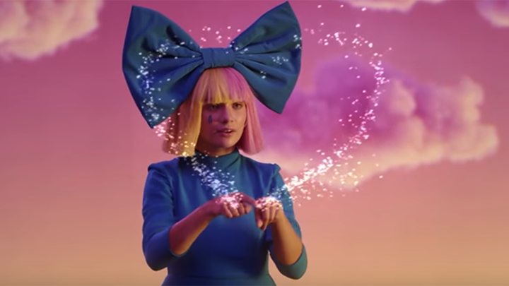 Maddie Ziegler y Sia juntas nuevamente en un videoclip psicodélico-0